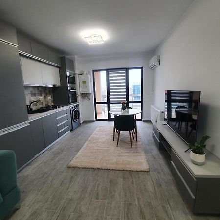 Astero Apartments Premium Accomodation Iasi Esterno foto