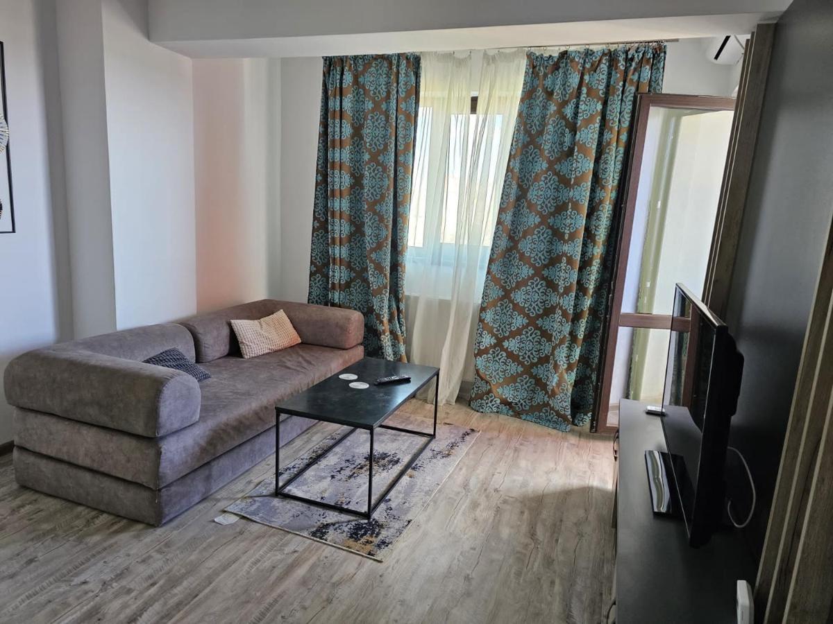 Astero Apartments Premium Accomodation Iasi Esterno foto